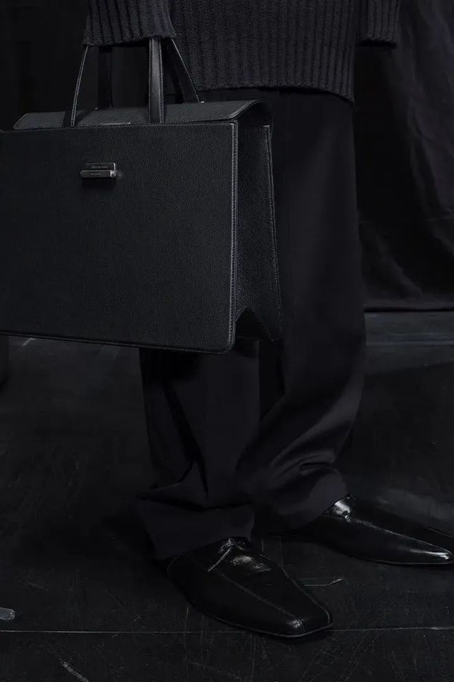 奇趣分分彩：明星设计师竟“打起来”了（巴黎纯享篇）