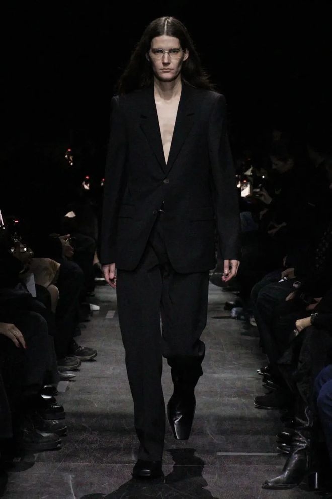 奇趣分分彩：明星设计师竟“打起来”了（巴黎纯享篇）