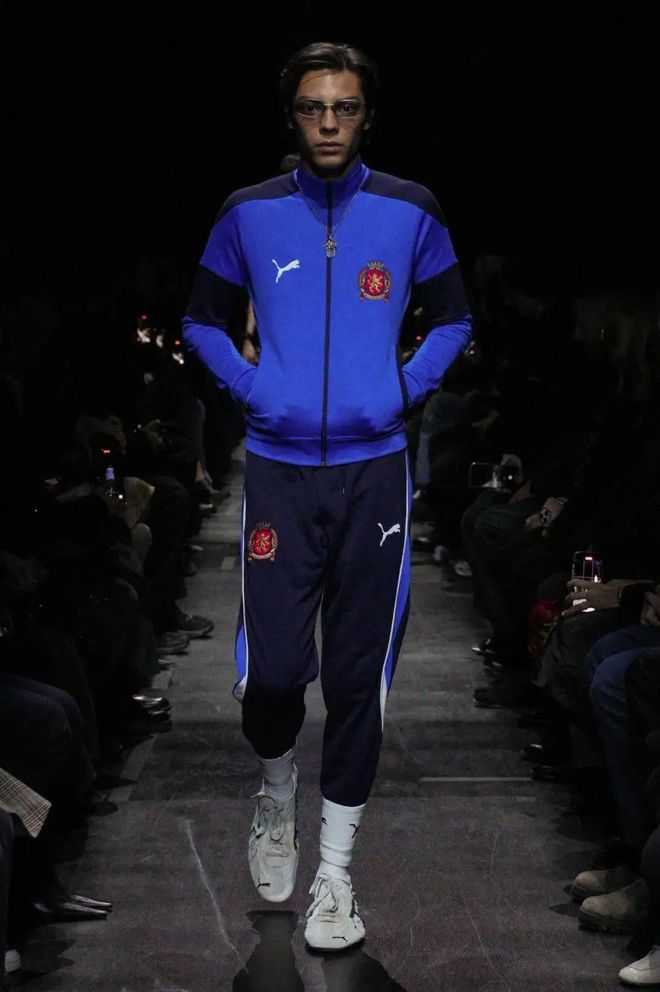 奇趣分分彩：明星设计师竟“打起来”了（巴黎纯享篇）