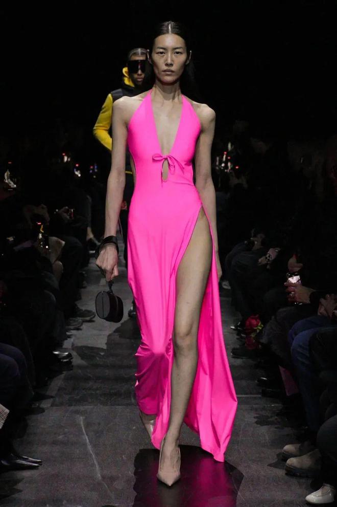 奇趣分分彩：明星设计师竟“打起来”了（巴黎纯享篇）