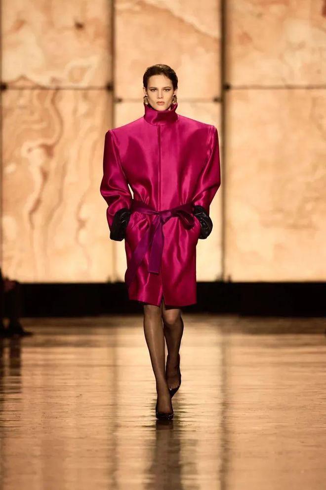 奇趣分分彩：明星设计师竟“打起来”了（巴黎纯享篇）