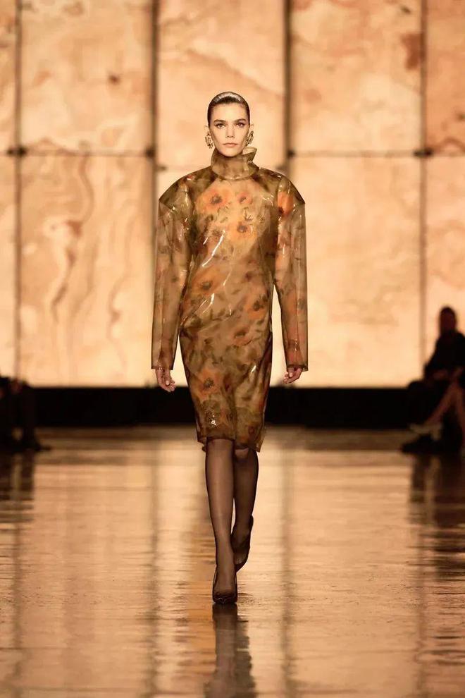 奇趣分分彩：明星设计师竟“打起来”了（巴黎纯享篇）