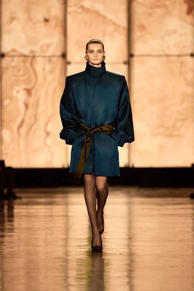 奇趣分分彩：明星设计师竟“打起来”了（巴黎纯享篇）