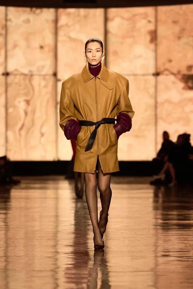 奇趣分分彩：明星设计师竟“打起来”了（巴黎纯享篇）