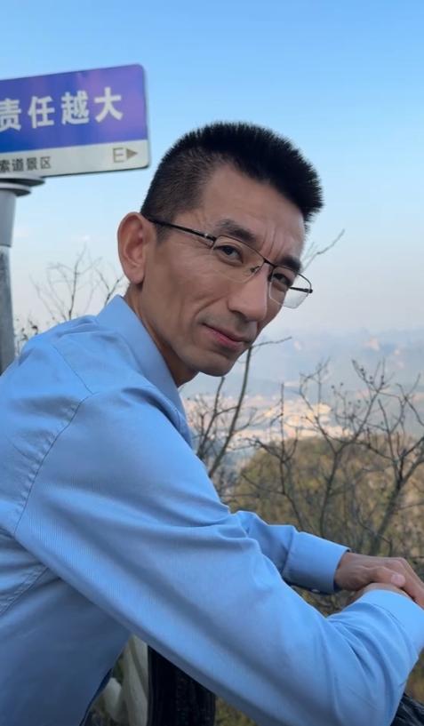 河内1.5分彩：新东方员工再出新歌“骂”公司，俞敏洪曾奖励12万